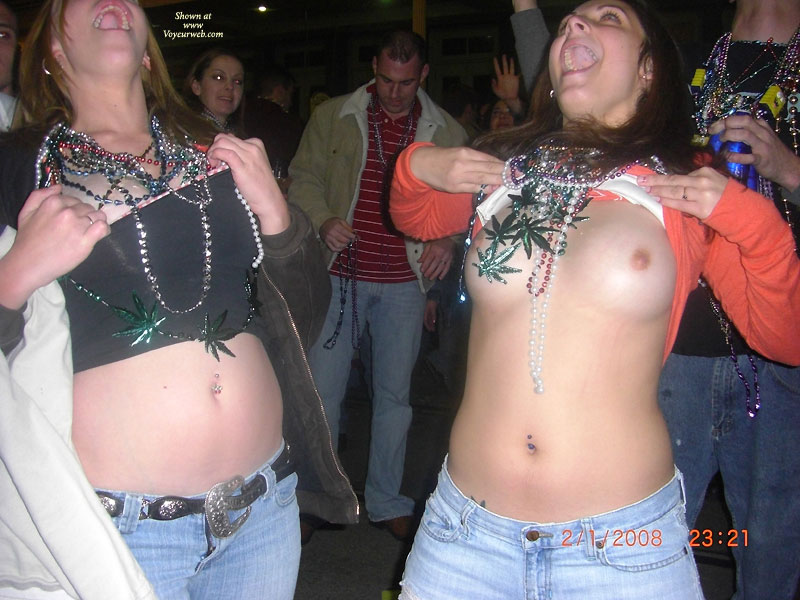 Pic #1Mardi Gras '08 Galveston Tx.