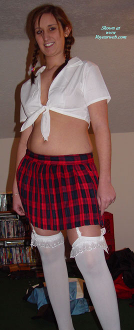 Pic #1 19yr Old Girl Ft On Vw