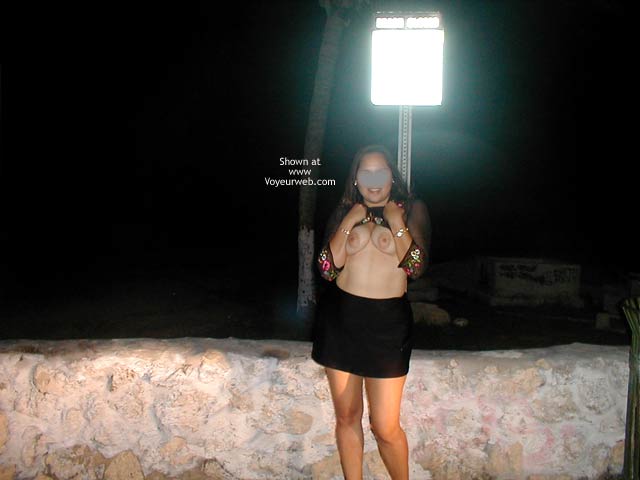 Pic #1Hot Nude Latina at South Beach