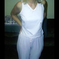 Pic #1Very Sexy And Curious  Wife
