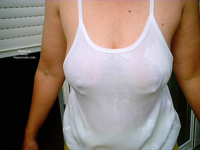 Pic #1Christine Beim Sonnen Beobachtet