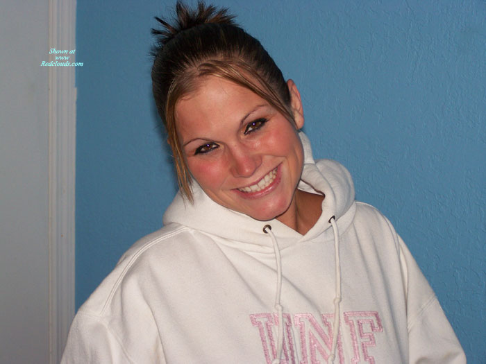 Pic #1Flirty Falecia In Staying Warm And Playing With Her Panties