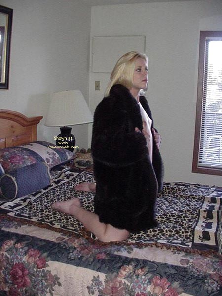 Pic #1Ana In Fur