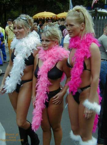 Pic #1Berlin Love Parade 2000 Pt.1