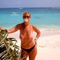 Hot Milf's Tropical Holiday