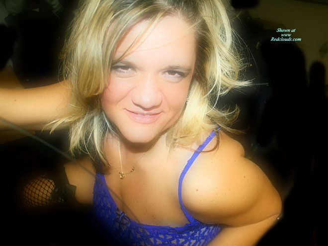 Pic #1Milf Mrs. Sharing