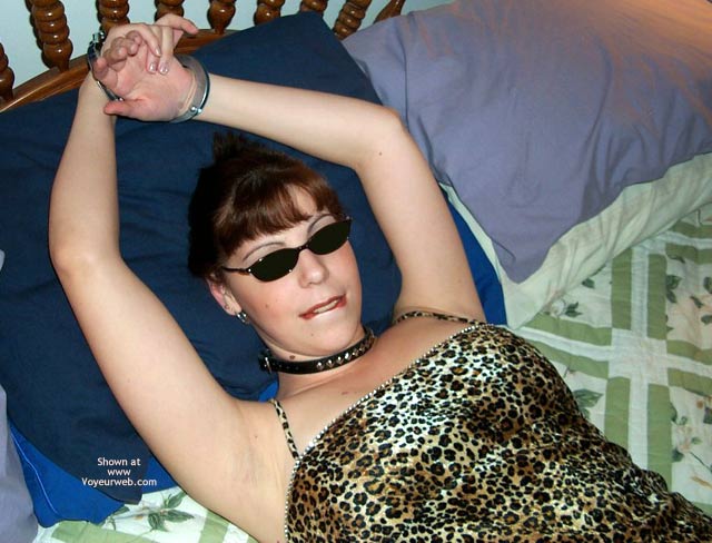 Pic #1Kitty Kim Chained Leopard 2