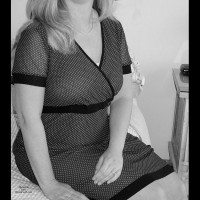 Pic #1Pregnant And Multi-tasking