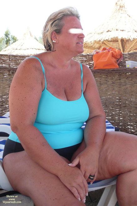 Pic #1 Maria - Zeigt Ihre Grossen, Nackten, Perversen Hange