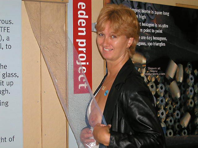 Pic #1Ginger on Holiday