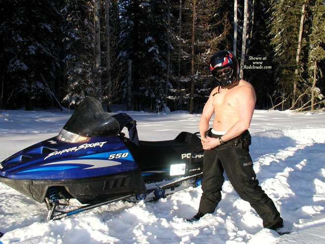 Pic #1Crazy Canuck (he) Sledding #3