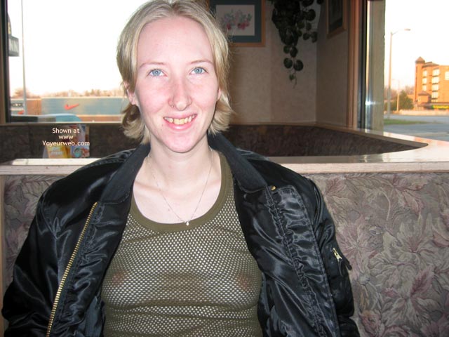 Pic #1Fraya In Niagara Falls