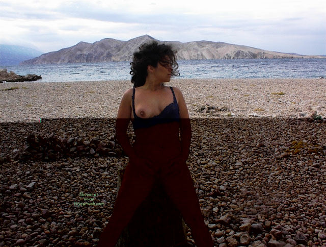 Pic #1Lyndia By The Sea