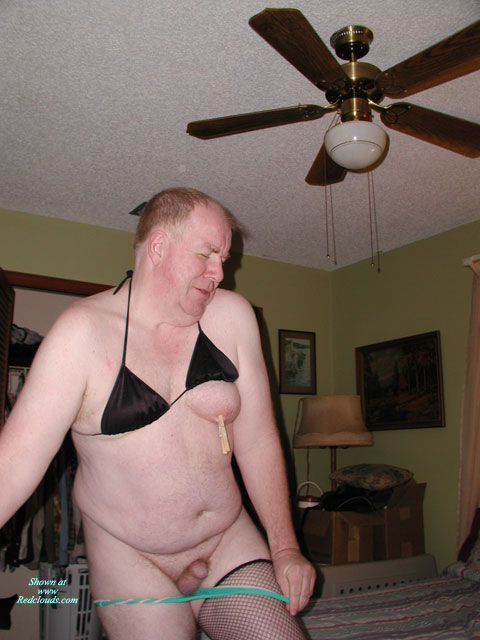 Pic #1Displaying Slut