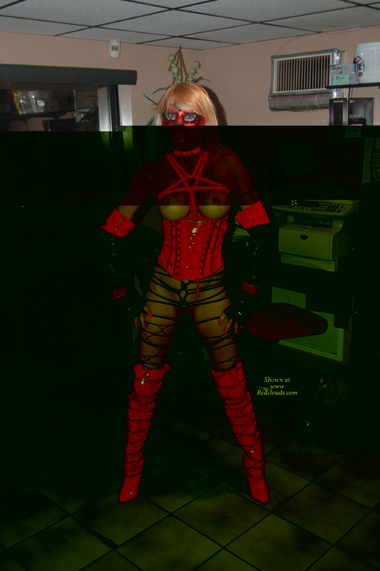 Pic #1Barbie Baja - All Tied Up