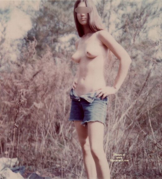 Pic #1 Yvonne 18 To 53 Tits Only