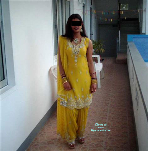 Pic #1 Indian Wife!!!