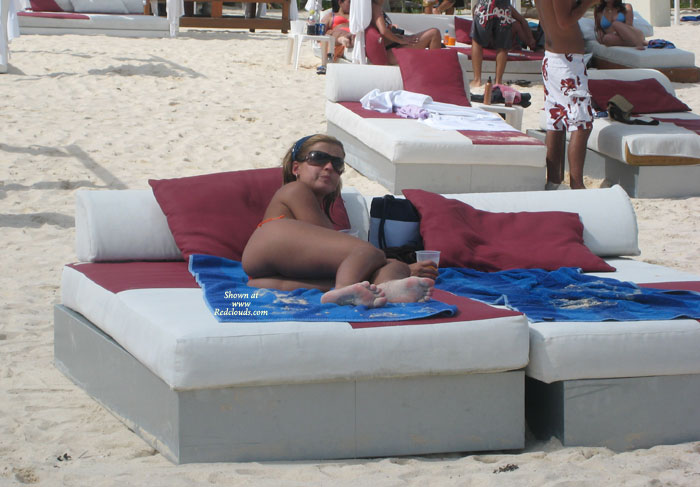 Pic #1Life&#39;s A Beach!