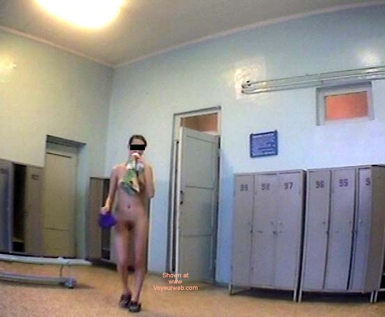 Pic #1Pool Dress Room - Color Teen