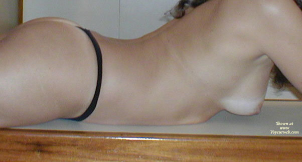 Pic #1 My Wife Show Her Hot Body (15)