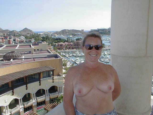 Pic #1 Redhead From Seattle in Cabo 2