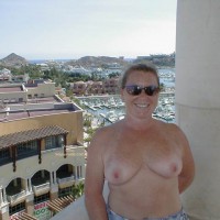 Pic #1Redhead From Seattle in Cabo 2