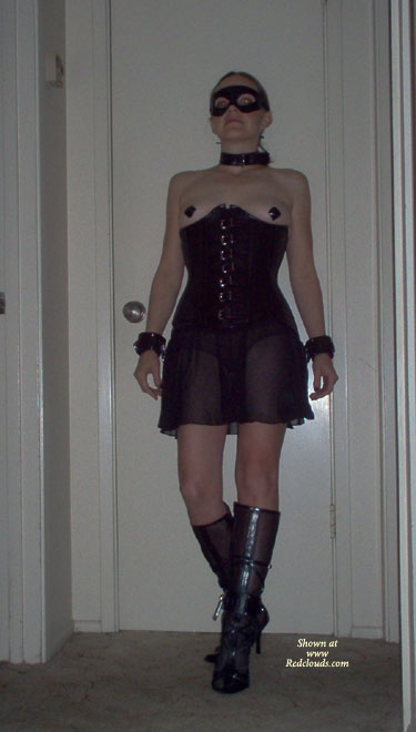 Pic #1She's A Good Girl...