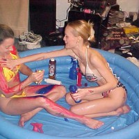 *GG 2 Sexy Girls, A Pool, and Paint