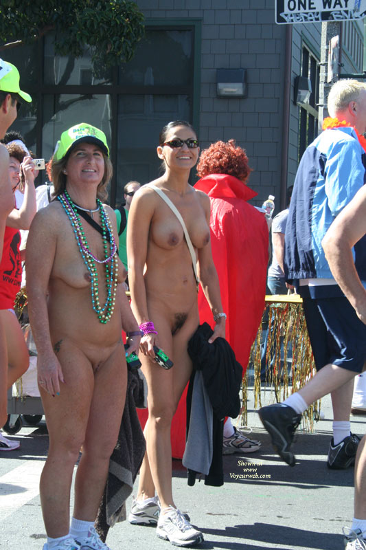 Pic #1Bay 2 Breakers 2008