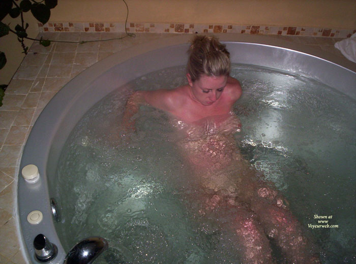 Pic #1 Hot Tub!
