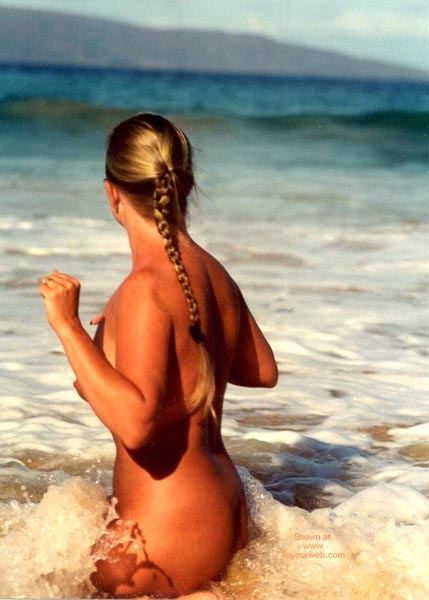 Pic #1Nude Beach Baby