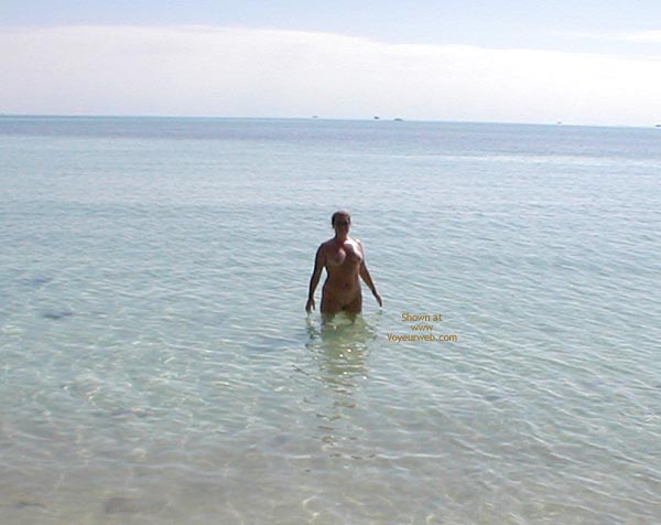 Pic #1Redhead From Seattle in The Bahamas
