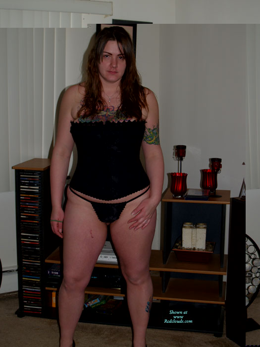 Pic #1Kari