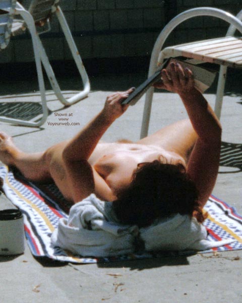 Pic #1Ex Sunning
