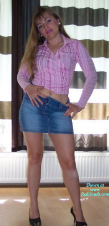 Pic #1I Ma A Litle Horny Girl