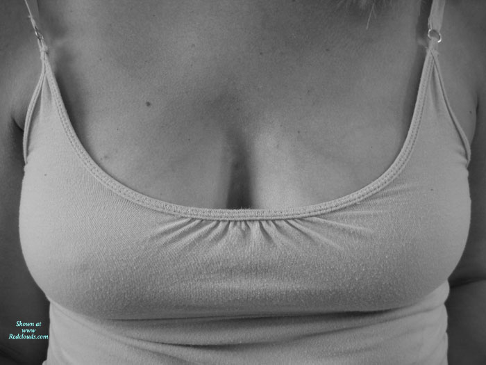 Pic #1Bella Returns...again!