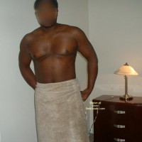 Pic #1M* What'S Behind The Towel Chocolate Bar