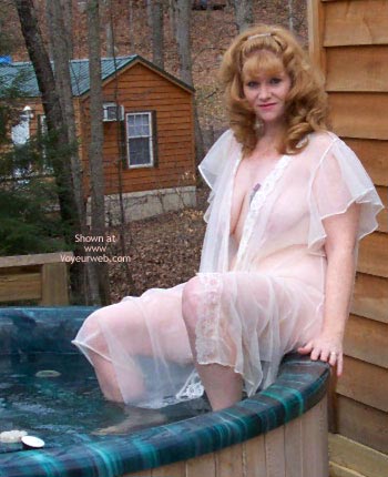 Pic #1*Ol Cheryllynn Outside In Lingerie Again