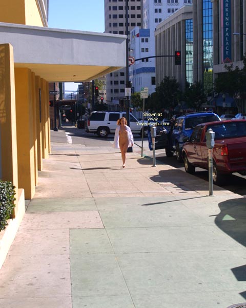Pic #1Sixth Avenue Streaker