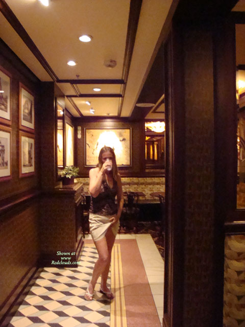 Pic #1Sexy Wife