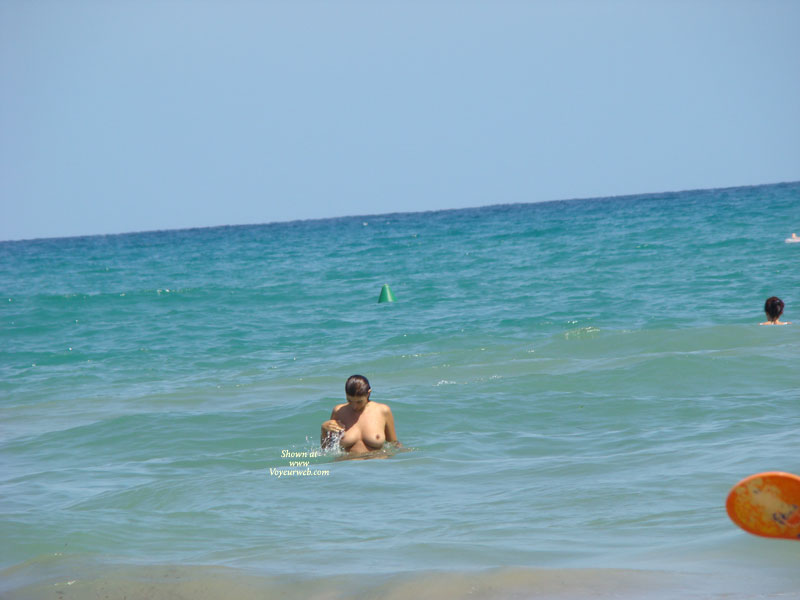 Pic #1Alicante Beach Babe