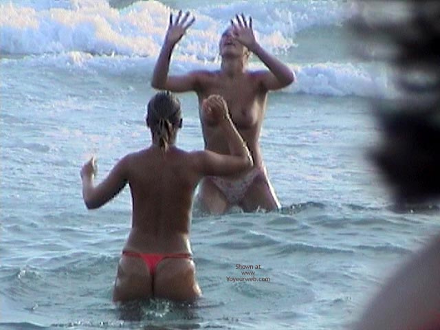 Pic #1Topless Girls In Corfu