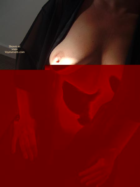 Pic #1Swedish Girl With Ice Cube