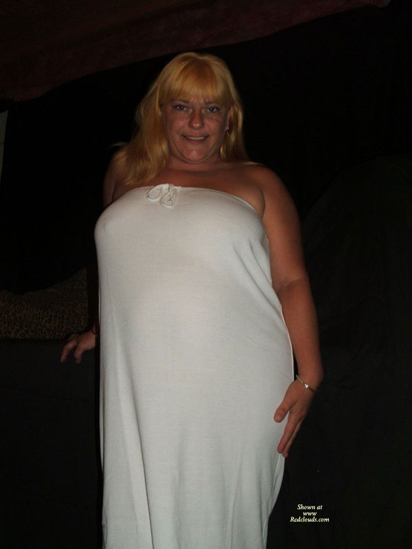 Pic #1New Hair Color And Shaved :)