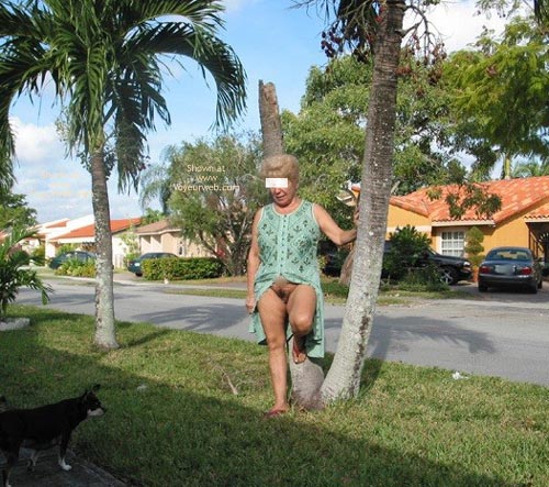 Pic #1Having Fun Under The Sun