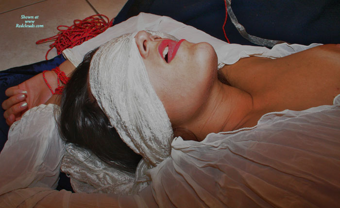 Pic #1Silvia, Presa A Sorpresa P2