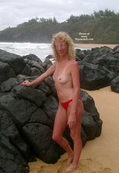 Pic #1Anise Returns To Beach (part 2/2)