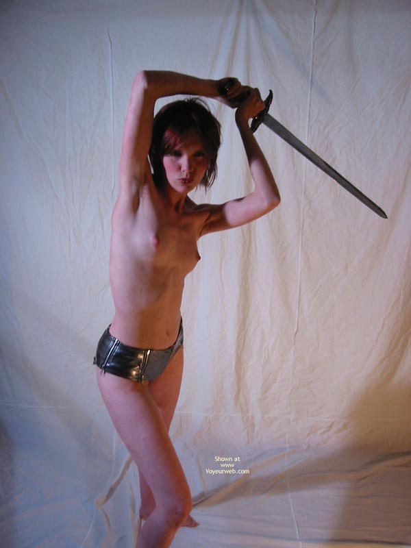 Pic #1Lina
