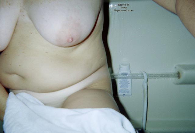 Pic #1Wife Showering