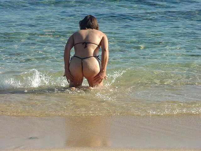 Pic #1 Tami On The Beach